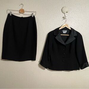 Maggy London Skirt Suit Set Womens 8 Petite‎ Rayon Career Office
